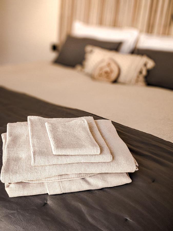 Lodge Coocon & Spa Nimes Bagian luar foto