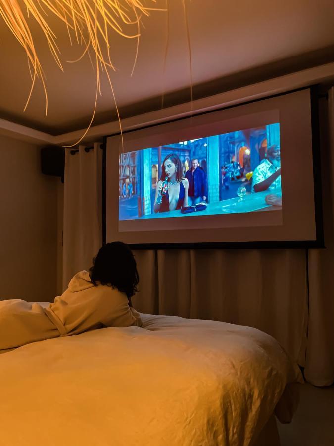 Lodge Coocon & Spa Nimes Bagian luar foto